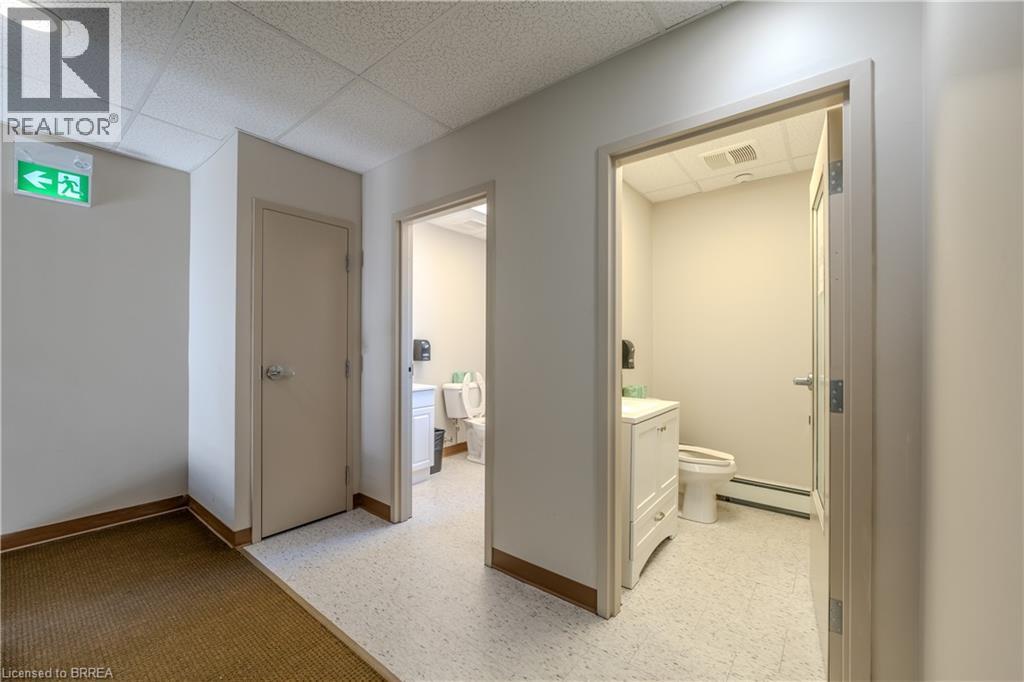 172 Dalhousie Street Unit# Upper Unit #4, Brantford, Ontario  N3T 2J7 - Photo 3 - 40853433