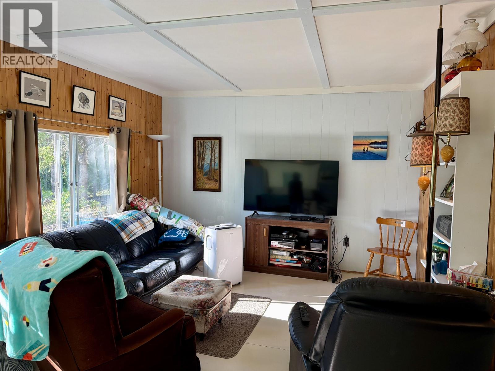 319 Sunset Beach Road, Fort Fraser, British Columbia  V0J 1N0 - Photo 31 - R3147647
