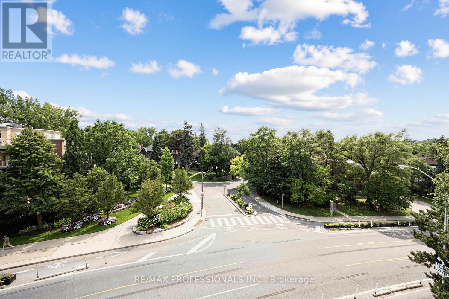417 - 2 Old Mill Drive, Toronto, Ontario  M6S 0A2 - Photo 30 - W13666332