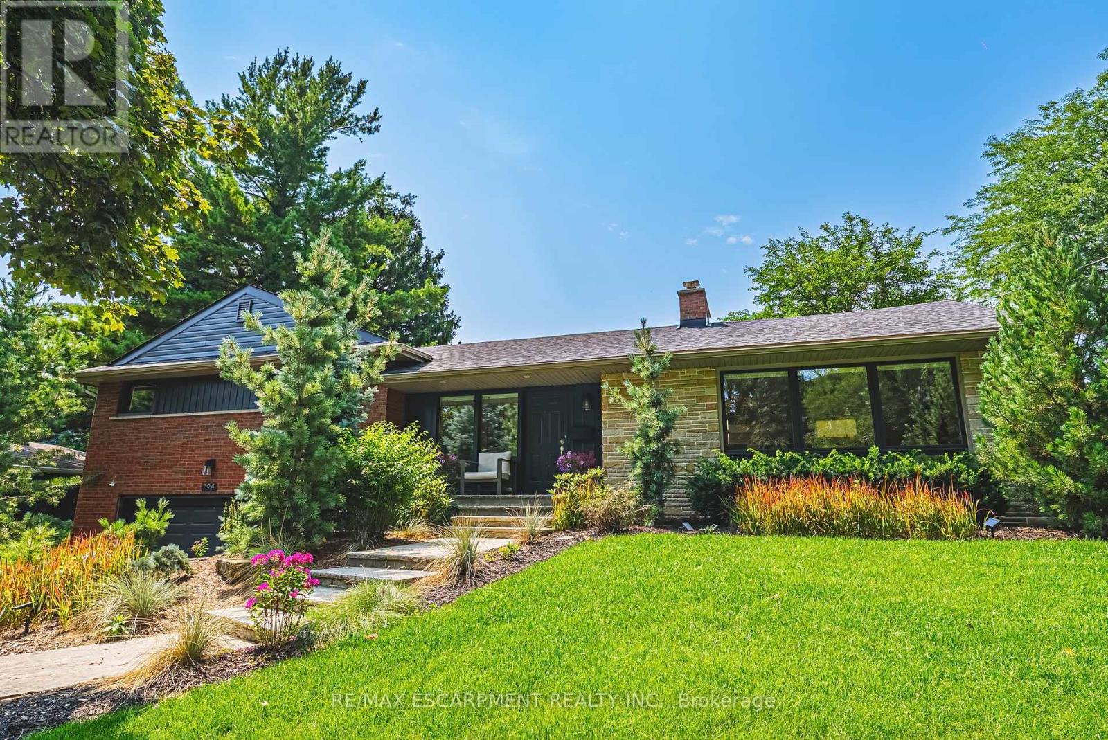794 FALCON BOULEVARD, Burlington, Ontario