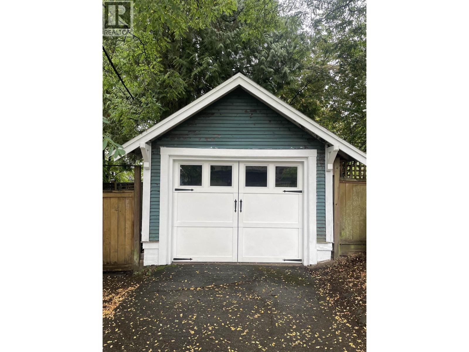 207 Eighth Street, New Westminster, British Columbia  V3M 3P8 - Photo 38 - R3143887
