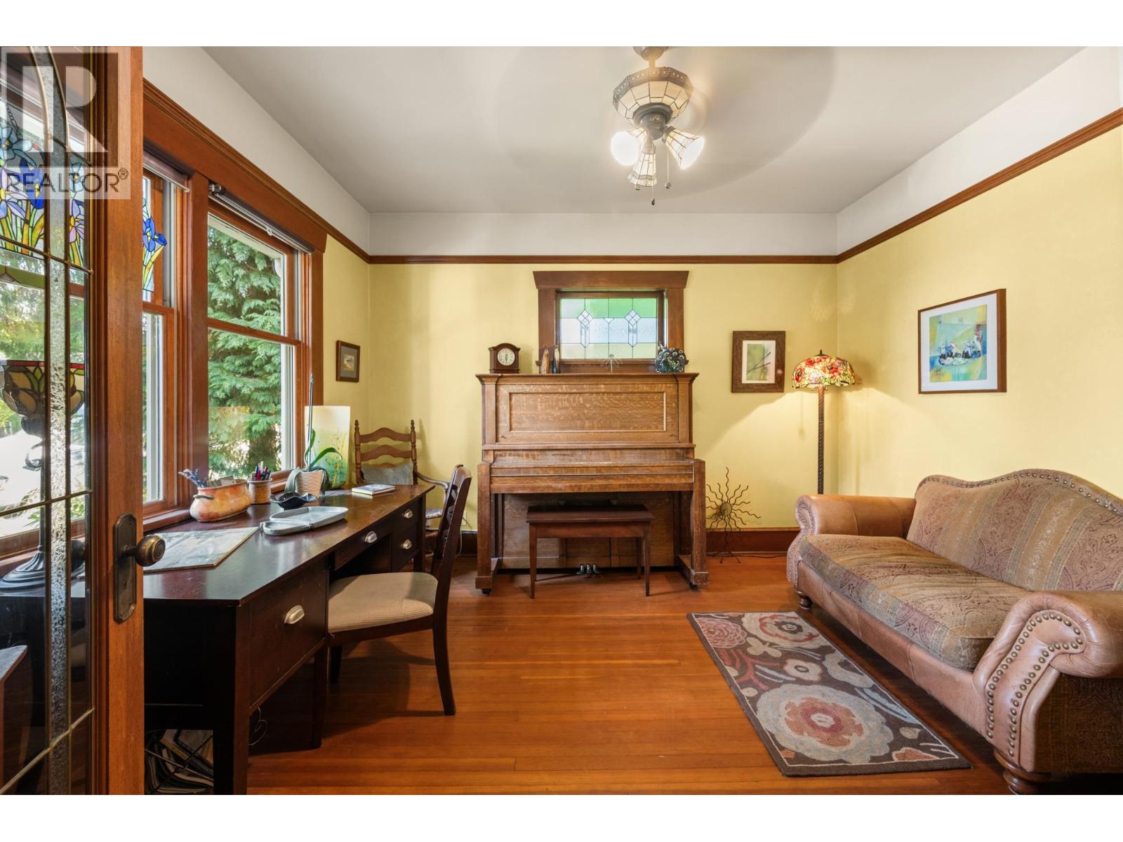 207 Eighth Street, New Westminster, British Columbia  V3M 3P8 - Photo 15 - R3143887