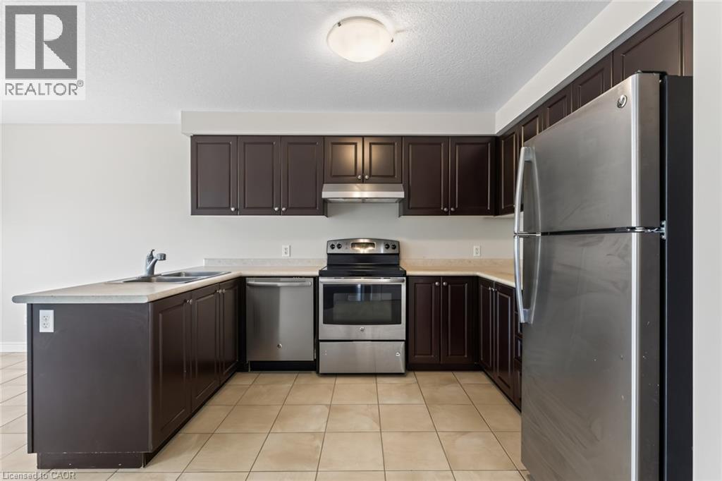 571 Champlain Avenue, Woodstock, Ontario  N4V 0A6 - Photo 10 - 40842673