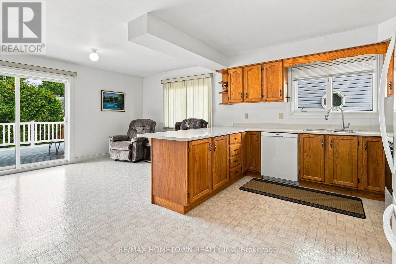 996 Massie Drive, Prescott, Ontario K0E 1T0 - Photo 14 - X13670300