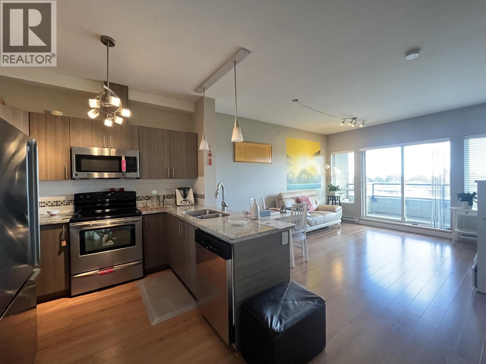 Ph1 7738 Edmonds Street, Burnaby, British Columbia  V3N 1B8 - Photo 19 - R3136957