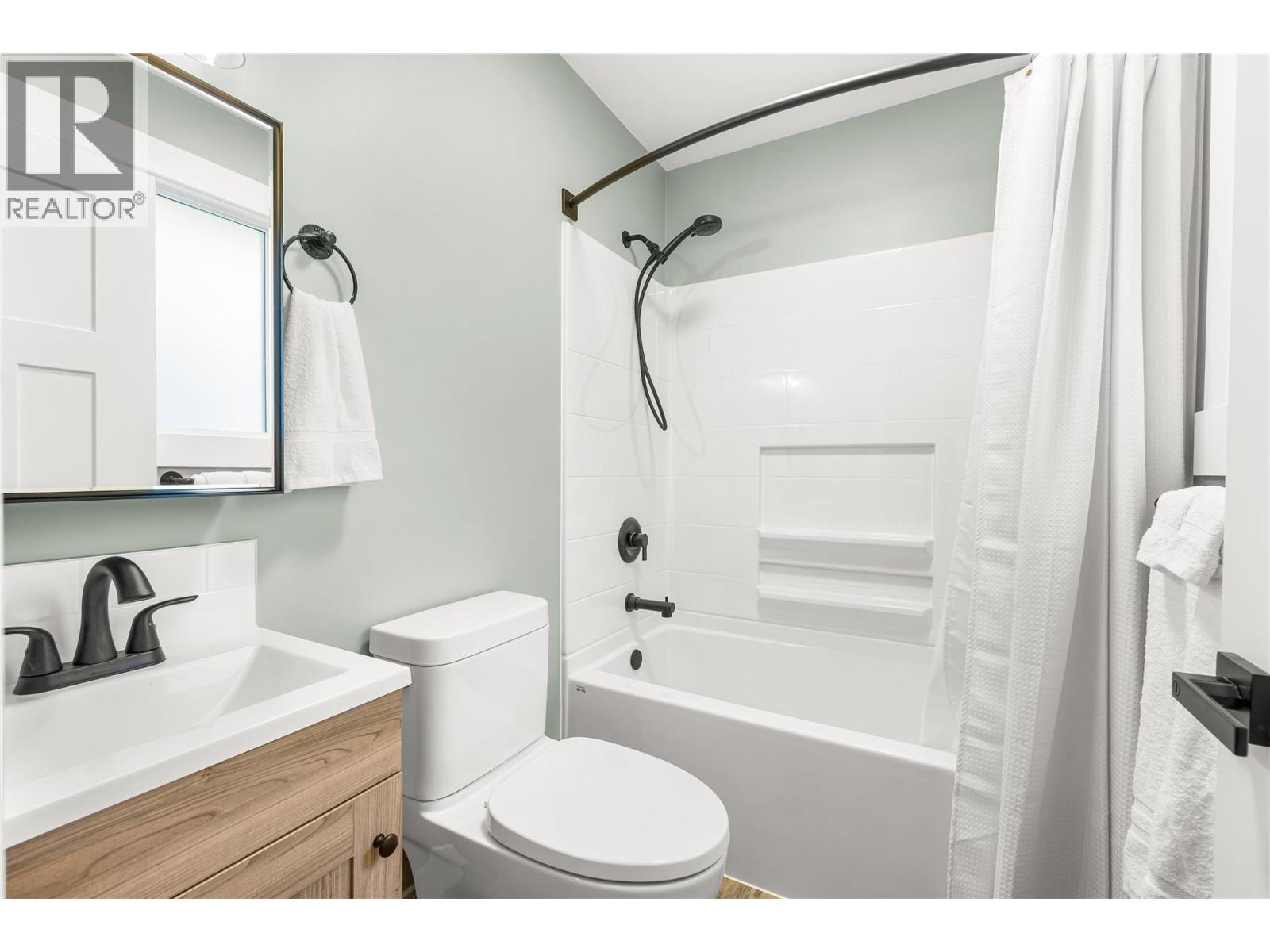 3726 Phillips Road, Lister, British Columbia  V0B 1G2 - Photo 21 - 10393947