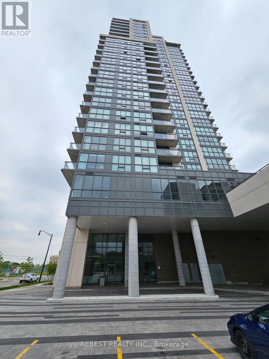 15 LYNCH STREET, Brampton, Ontario