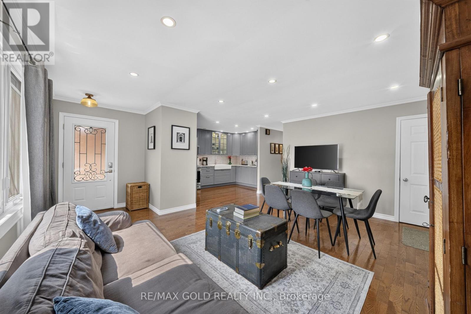 22 Deeside Crescent, Brampton, Ontario  L6T 3L7 - Photo 7 - W13670142