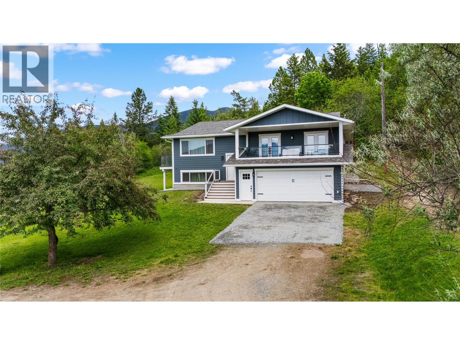 3726 Phillips Road, Lister, British Columbia  V0B 1G2 - Photo 4 - 10393947