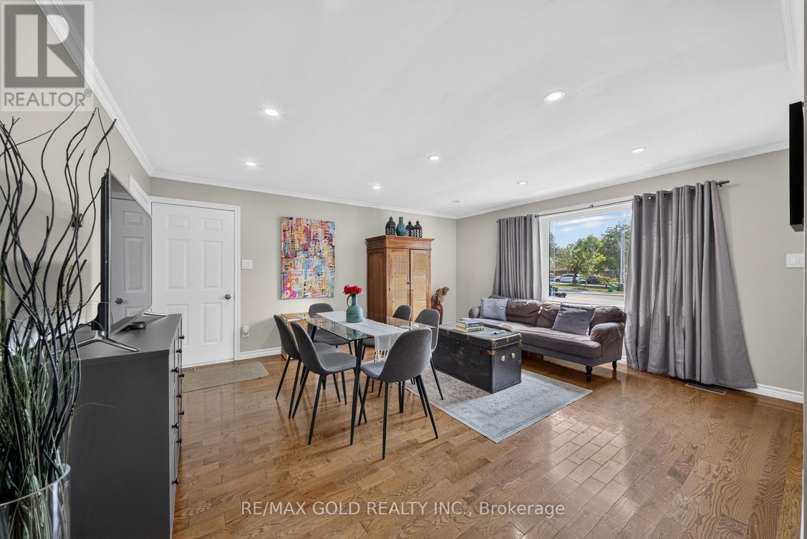 22 Deeside Crescent, Brampton, Ontario  L6T 3L7 - Photo 9 - W13670142