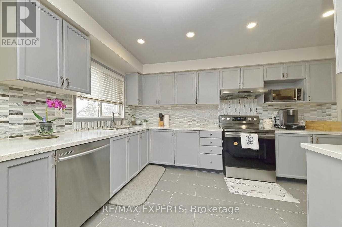 3 - 65 Brickyard Way, Brampton, Ontario  L6V 4M2 - Photo 10 - W13670146