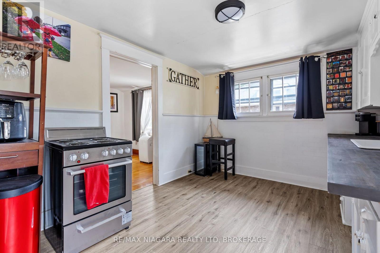 214 Kent Street, Port Colborne, Ontario L3K 3A1 - Photo 18 - X13672276