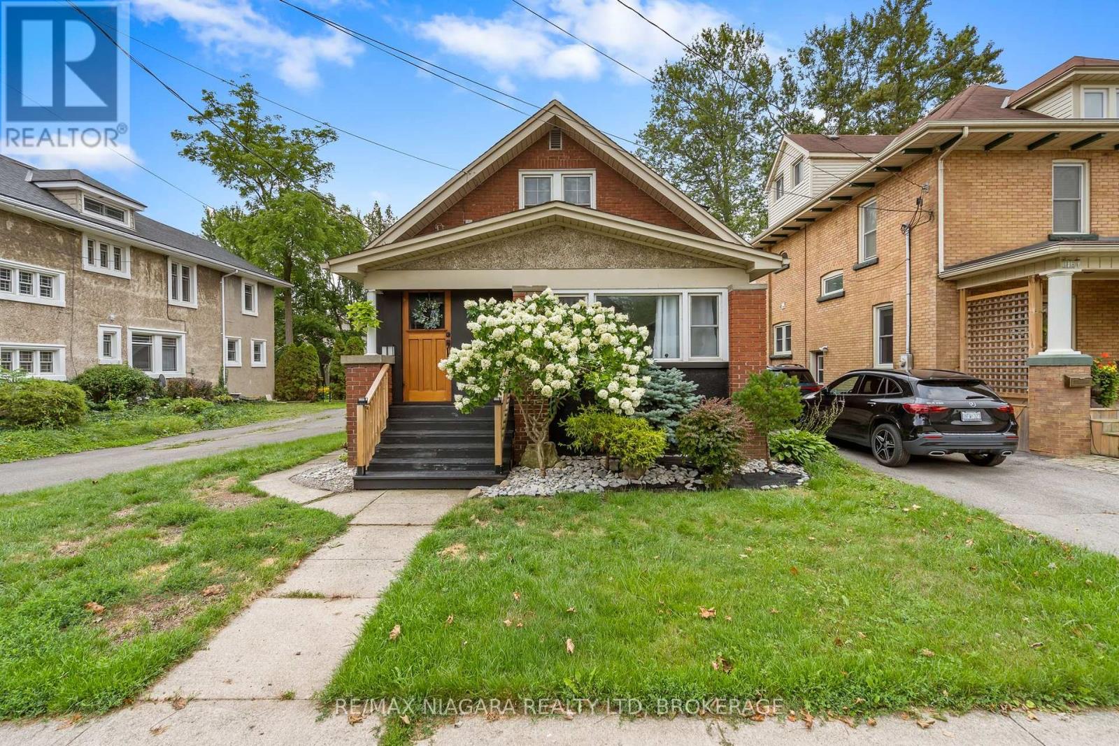 214 Kent Street, Port Colborne, Ontario L3K 3A1 - Photo 2 - X13672276