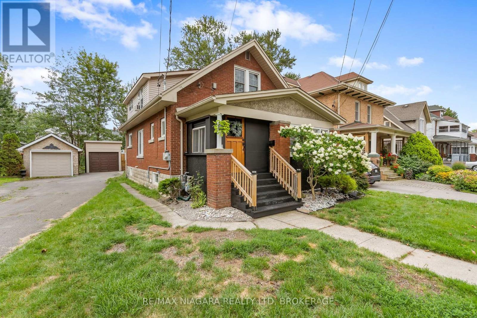 214 Kent Street, Port Colborne, Ontario L3K 3A1 - Photo 3 - X13672276