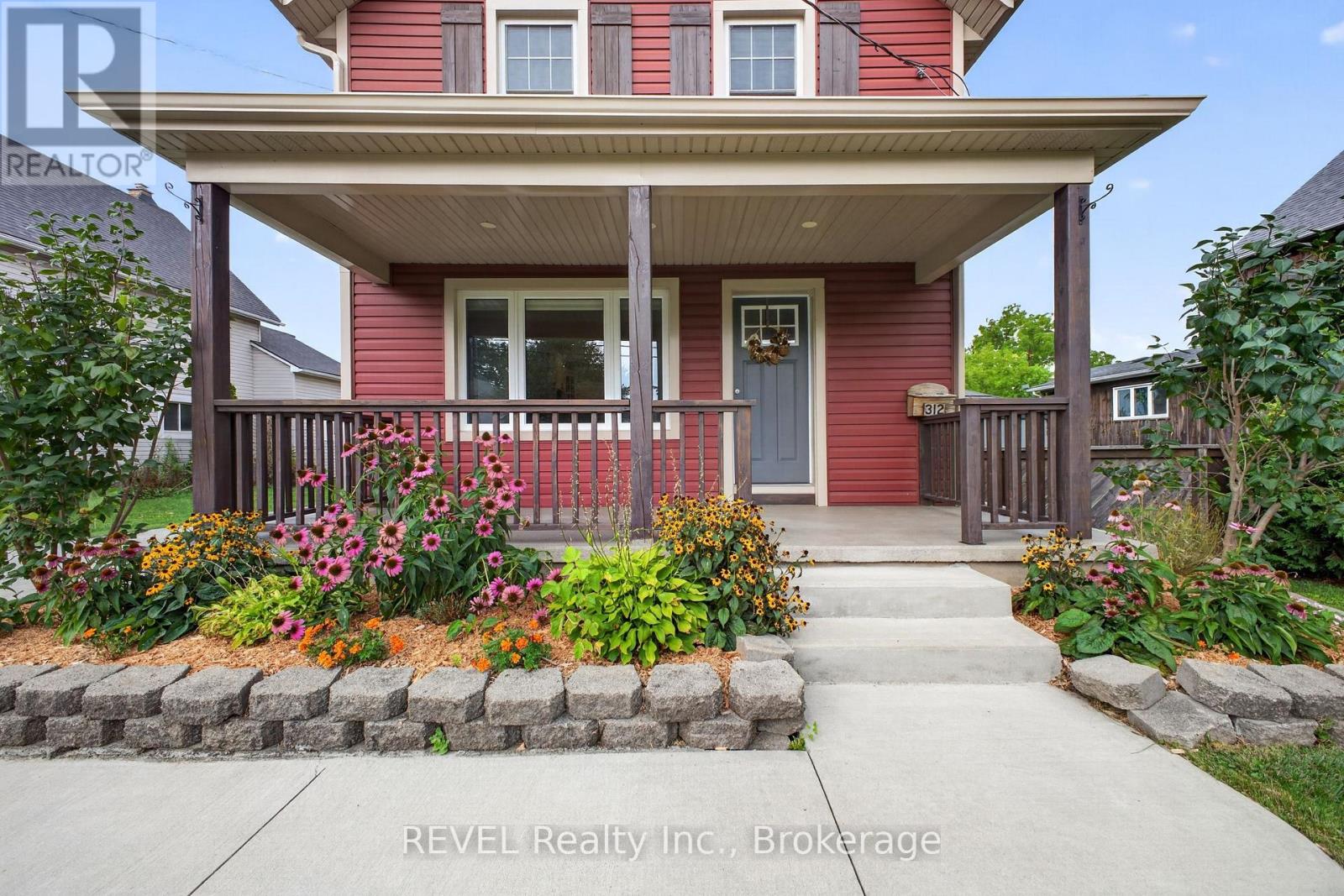 312 Phipps Street, Fort Erie, Ontario  L2A 2V6 - Photo 4 - X13672424