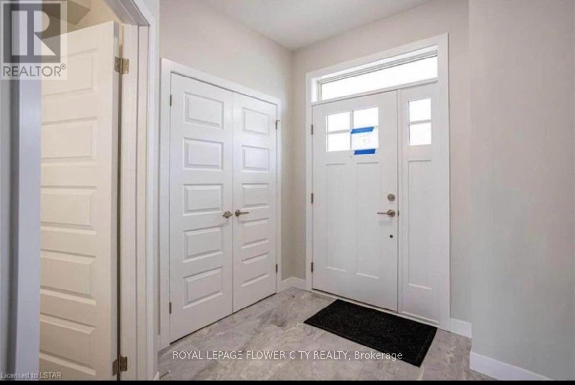 3622 Southbridge Avenue, London South, Ontario  N6L 0G8 - Photo 2 - X13562786
