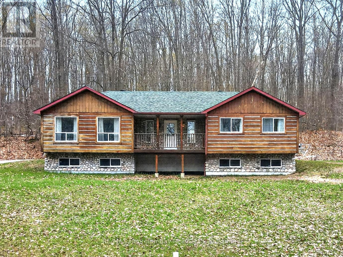 90 FARLAIN LAKE ROAD W, Tiny, Ontario
