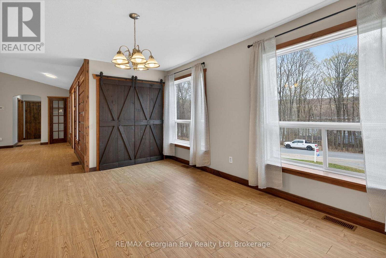 90 Farlain Lake Road W, Tiny, Ontario  L9M 0B9 - Photo 7 - S13101868