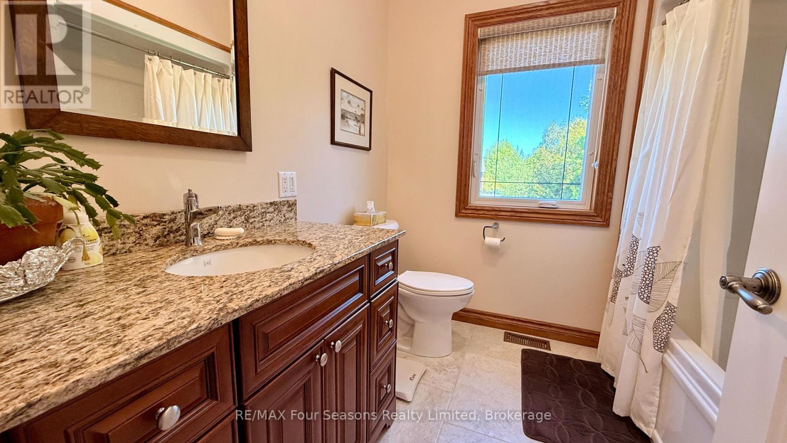 229 S Rankin Street, Saugeen Shores, Ontario  N0H 2L0 - Photo 24 - X13258430