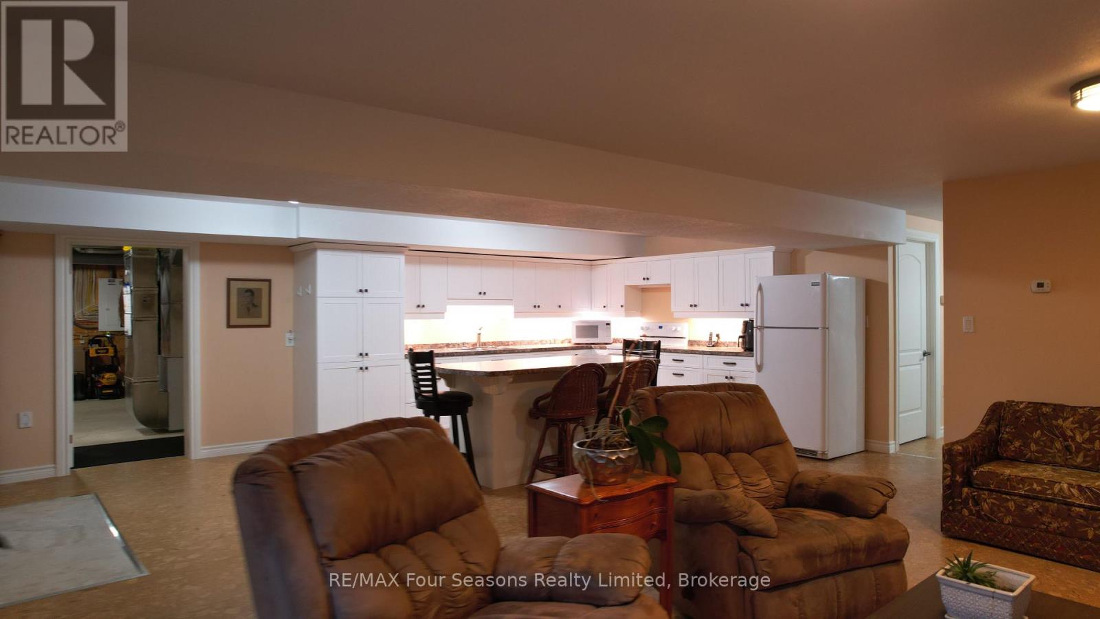 229 S Rankin Street, Saugeen Shores, Ontario  N0H 2L0 - Photo 48 - X13258430