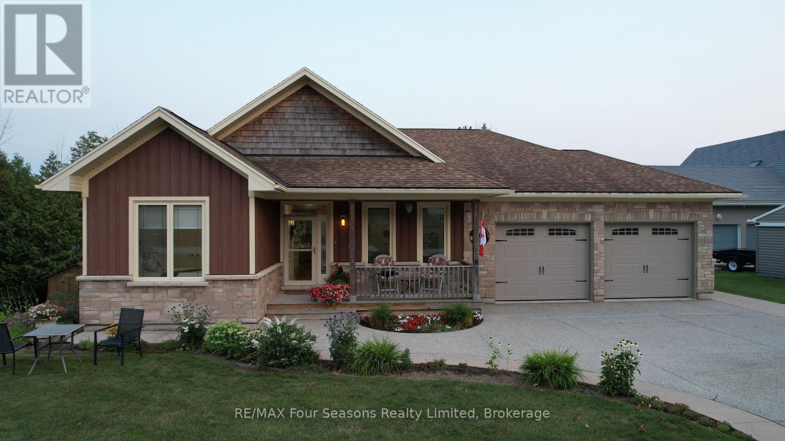 229 S Rankin Street, Saugeen Shores, Ontario  N0H 2L0 - Photo 9 - X13258430