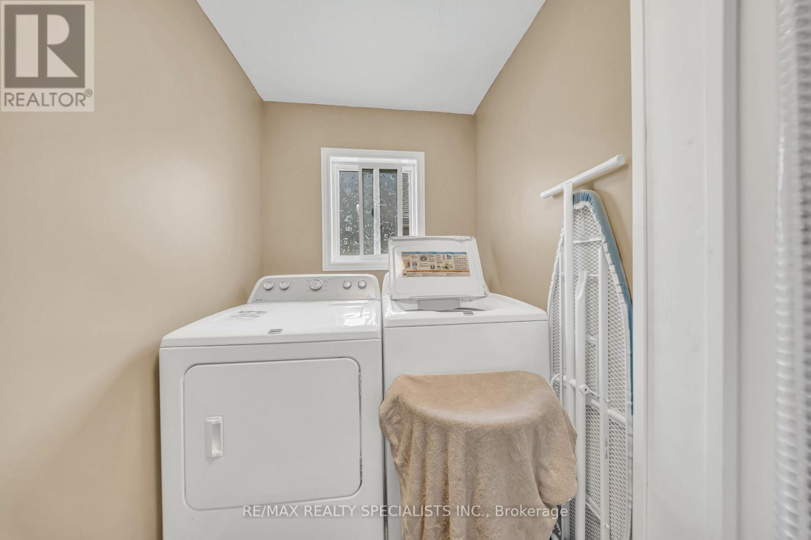 17 Buckthorn Crescent W, Guelph, Ontario  N1E 7C3 - Photo 28 - X13670336