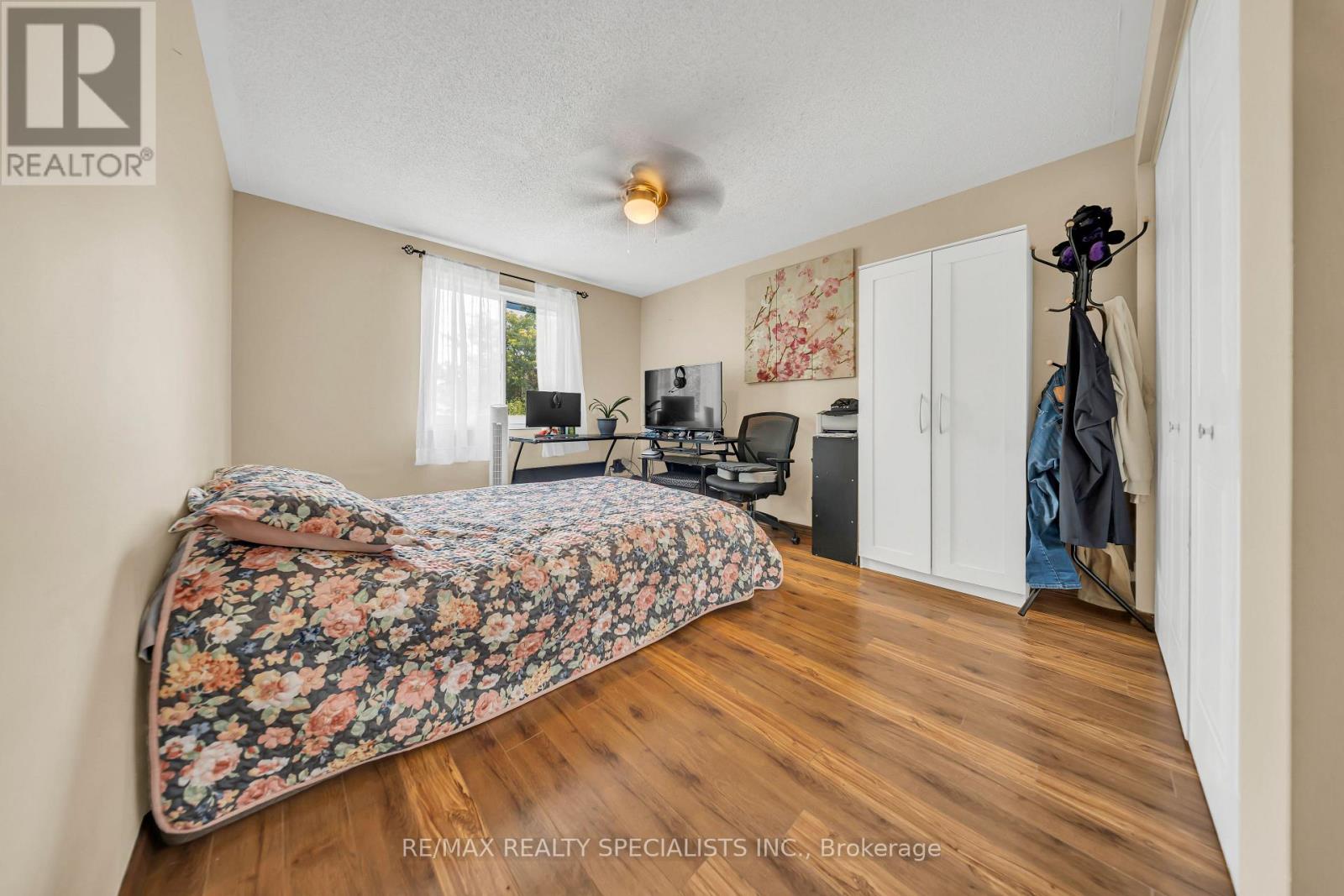 17 Buckthorn Crescent W, Guelph, Ontario  N1E 7C3 - Photo 29 - X13670336