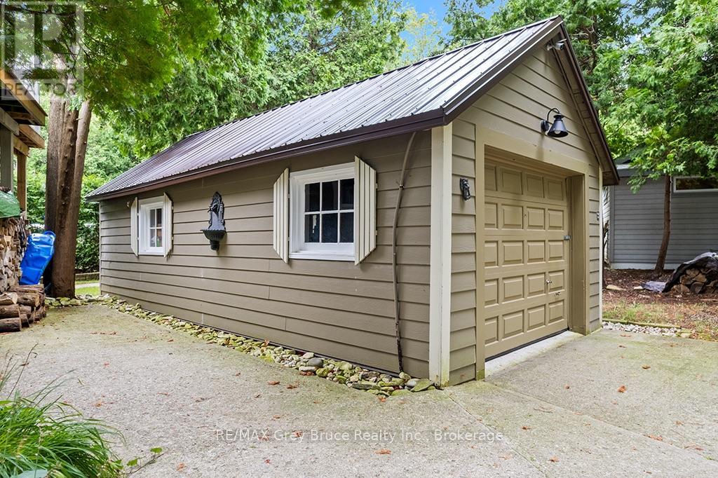 6 Chetwynd Lane, Northern Bruce Peninsula, Ontario  N0H 1W0 - Photo 38 - X13670274