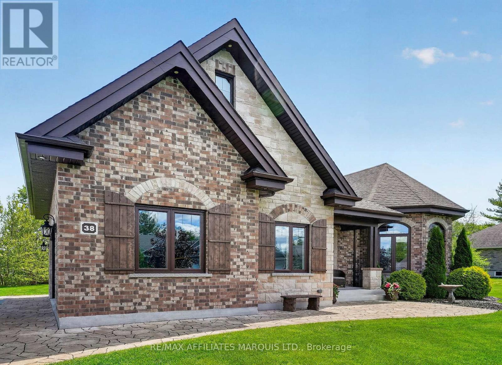 38 Forest Hill Road, South Stormont, Ontario  K0C 1P0 - Photo 5 - X12961028