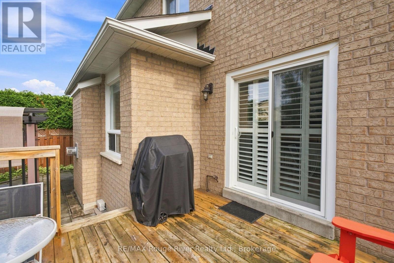 26 Woodlands Avenue, Whitby, Ontario  L1R 2S9 - Photo 33 - E13672320