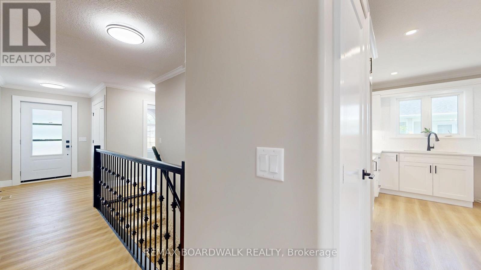 1025 Aspen Drive, Brockville, Ontario  K6V 7G2 - Photo 5 - X13236004