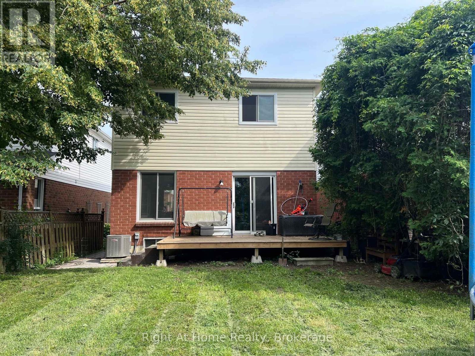26 Moyse Drive, Clarington, Ontario  L1E 2V4 - Photo 4 - E13672442