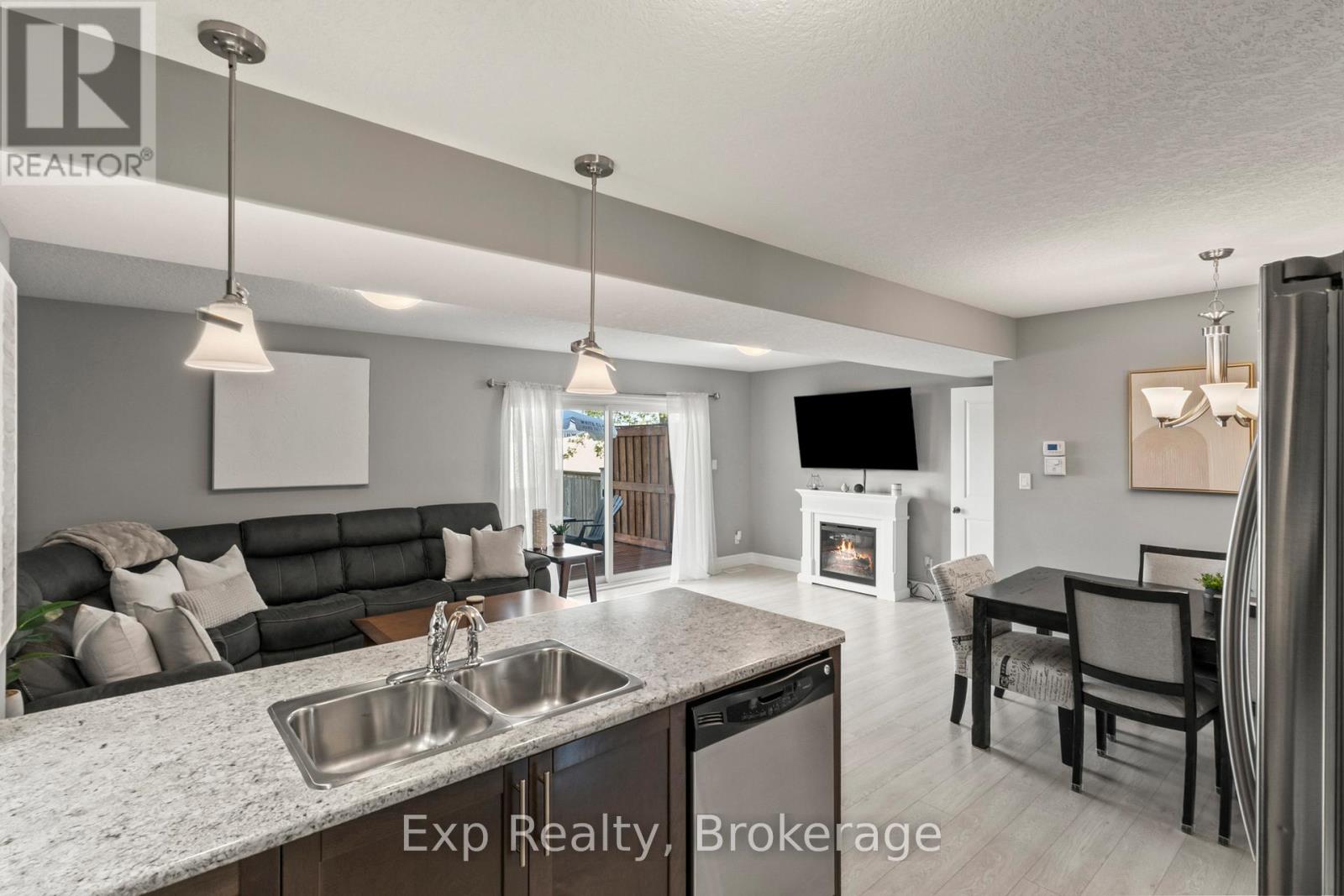54 Cortland Crescent, Quinte West, Ontario  K8V 0E9 - Photo 10 - X13672314