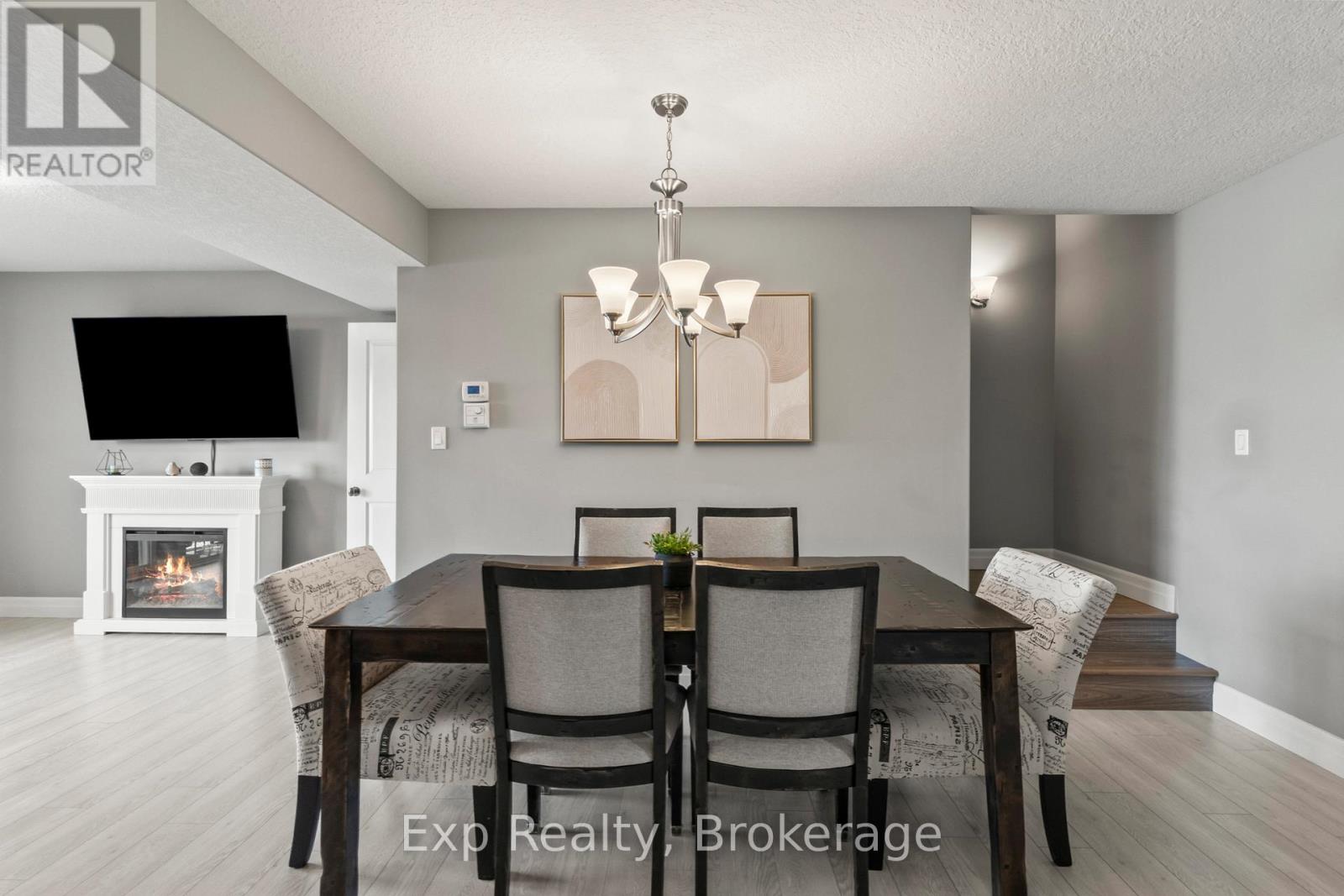 54 Cortland Crescent, Quinte West, Ontario  K8V 0E9 - Photo 11 - X13672314