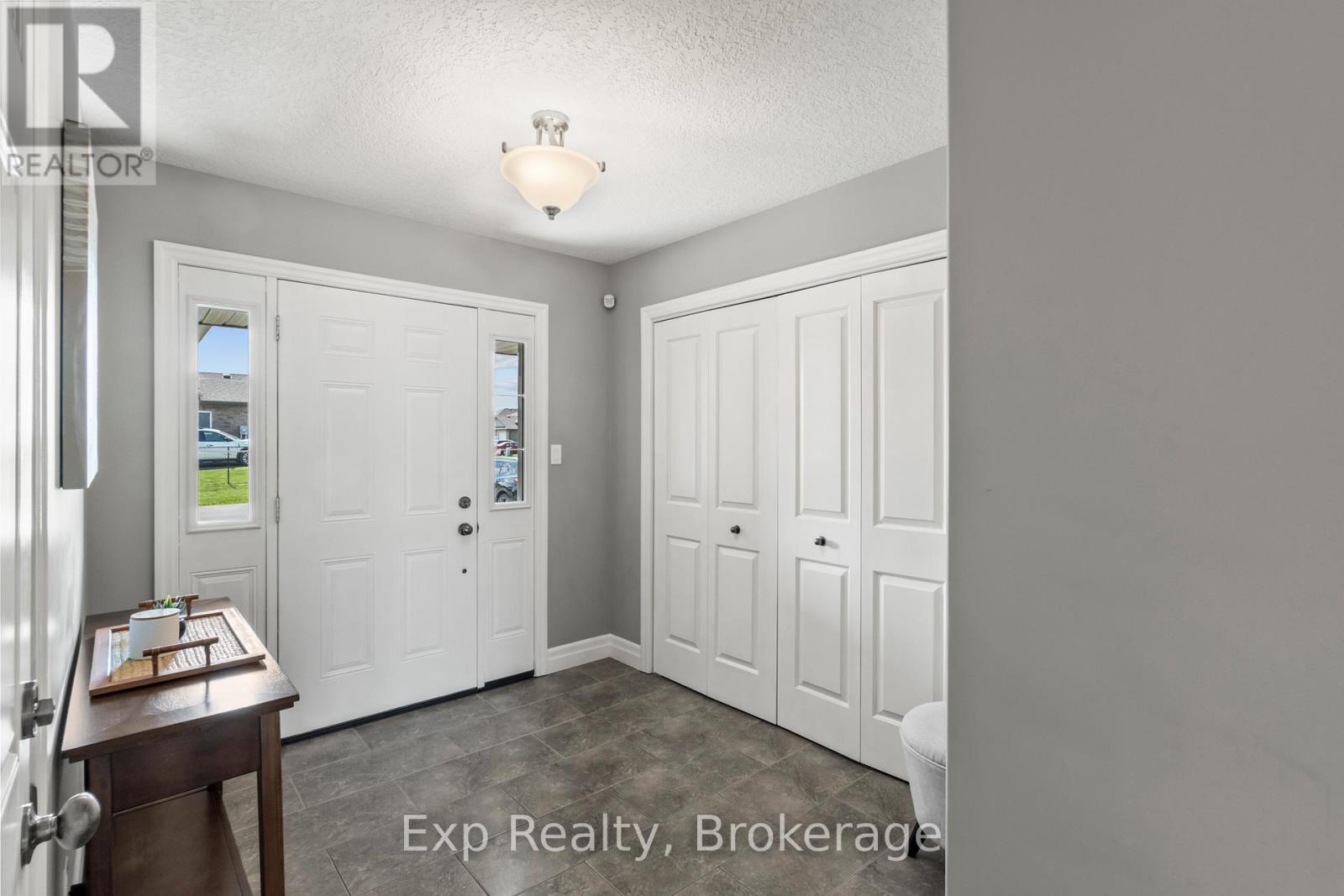 54 Cortland Crescent, Quinte West, Ontario  K8V 0E9 - Photo 7 - X13672314