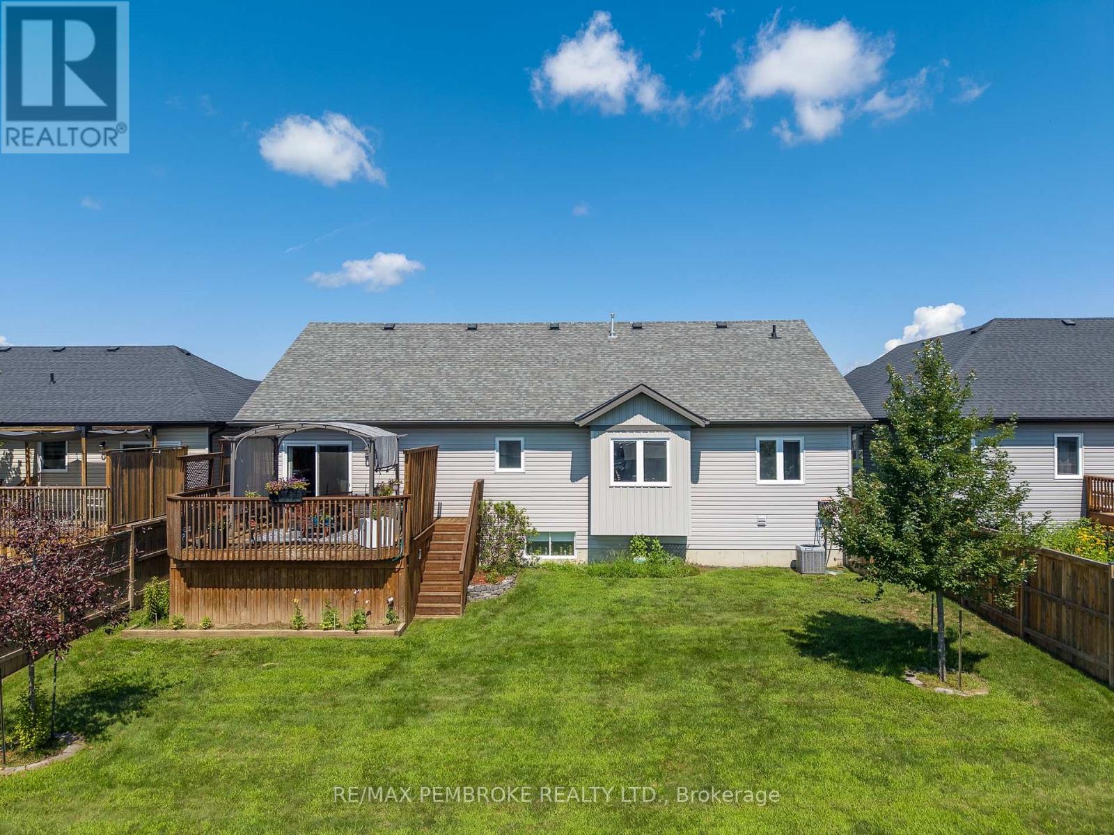 73 Noble Crescent, Petawawa, Ontario K8H 0G1 - Photo 3 - X13670330