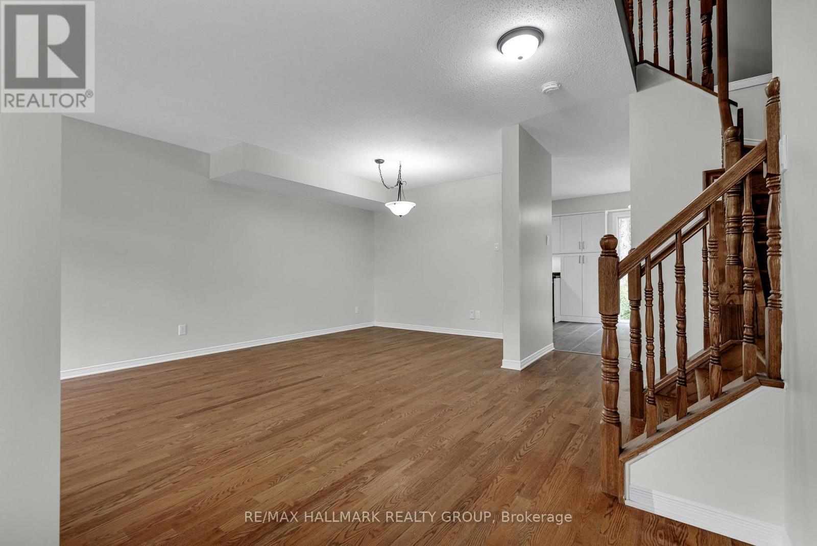 146 College Circle, Ottawa, Ontario  K1K 4S1 - Photo 9 - X13670294