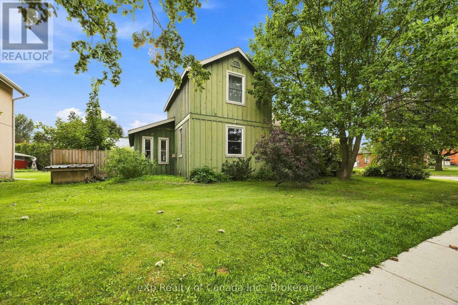 24 STOVER STREET S, Norwich, Ontario