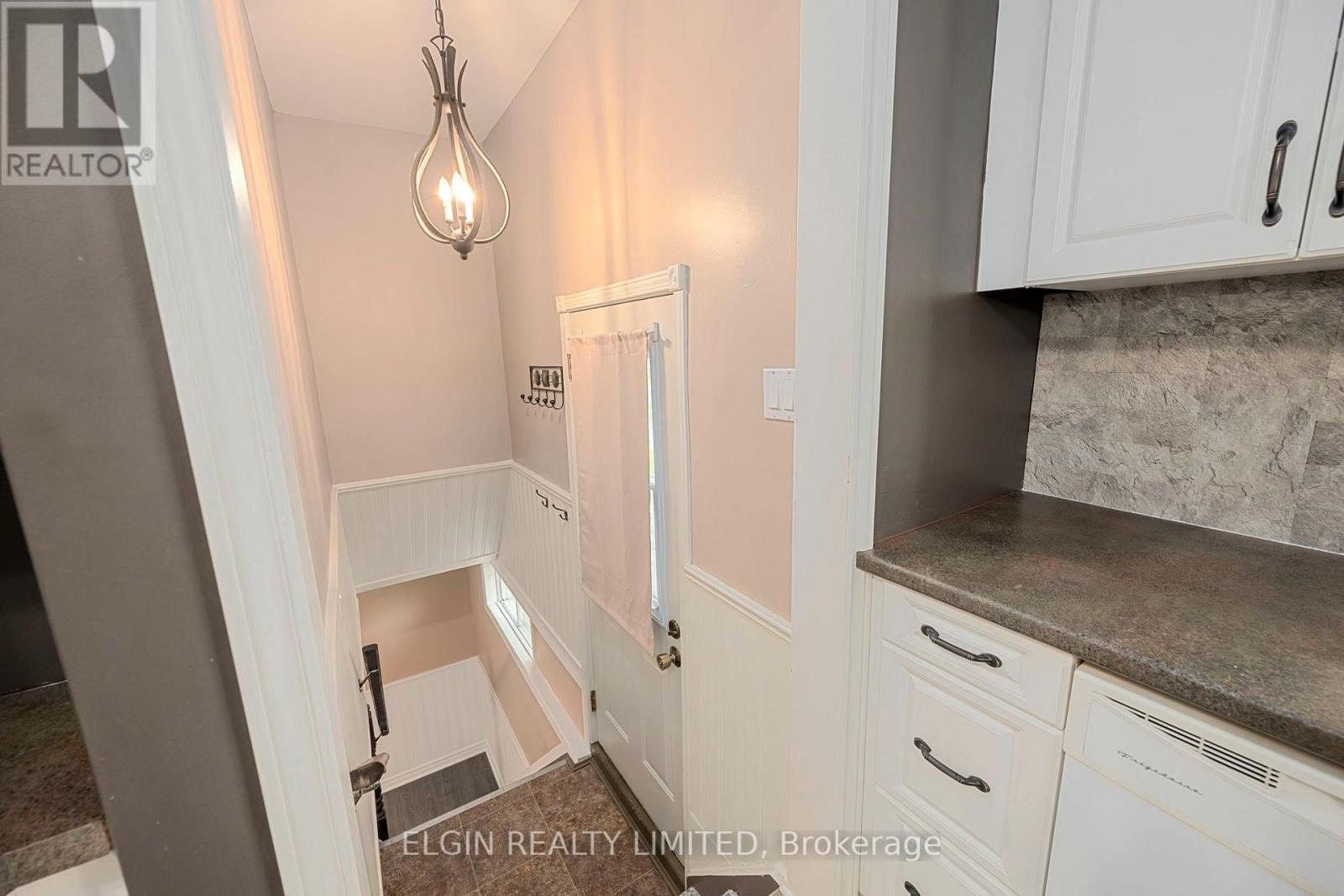 27 Vanier Place, St. Thomas, Ontario  N5R 5L2 - Photo 26 - X13672224