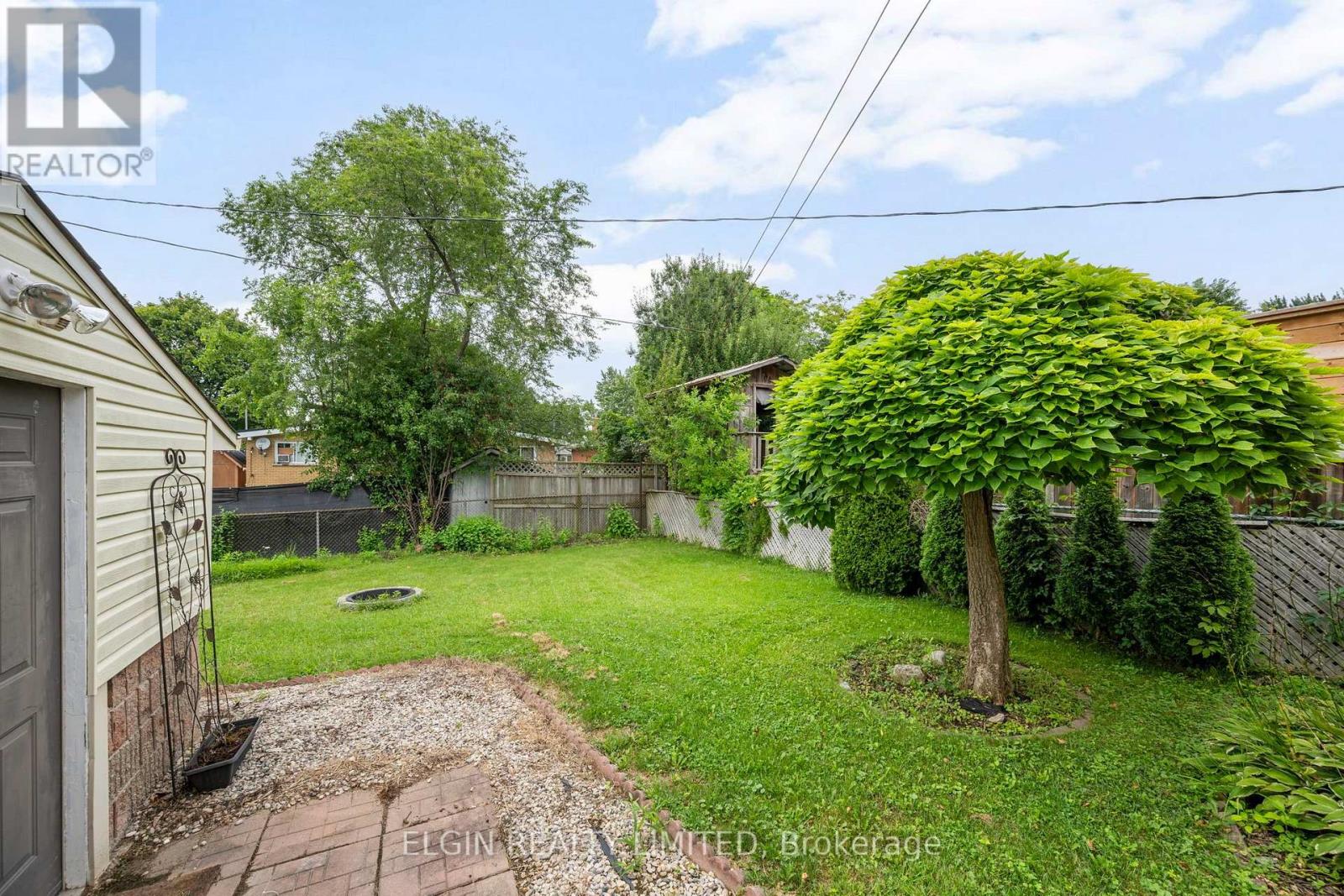 27 Vanier Place, St. Thomas, Ontario  N5R 5L2 - Photo 28 - X13672224
