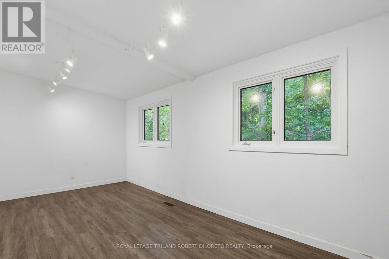 7 Elmhurst Street, Middlesex Centre, Ontario  N0L 1R0 - Photo 21 - X13672232