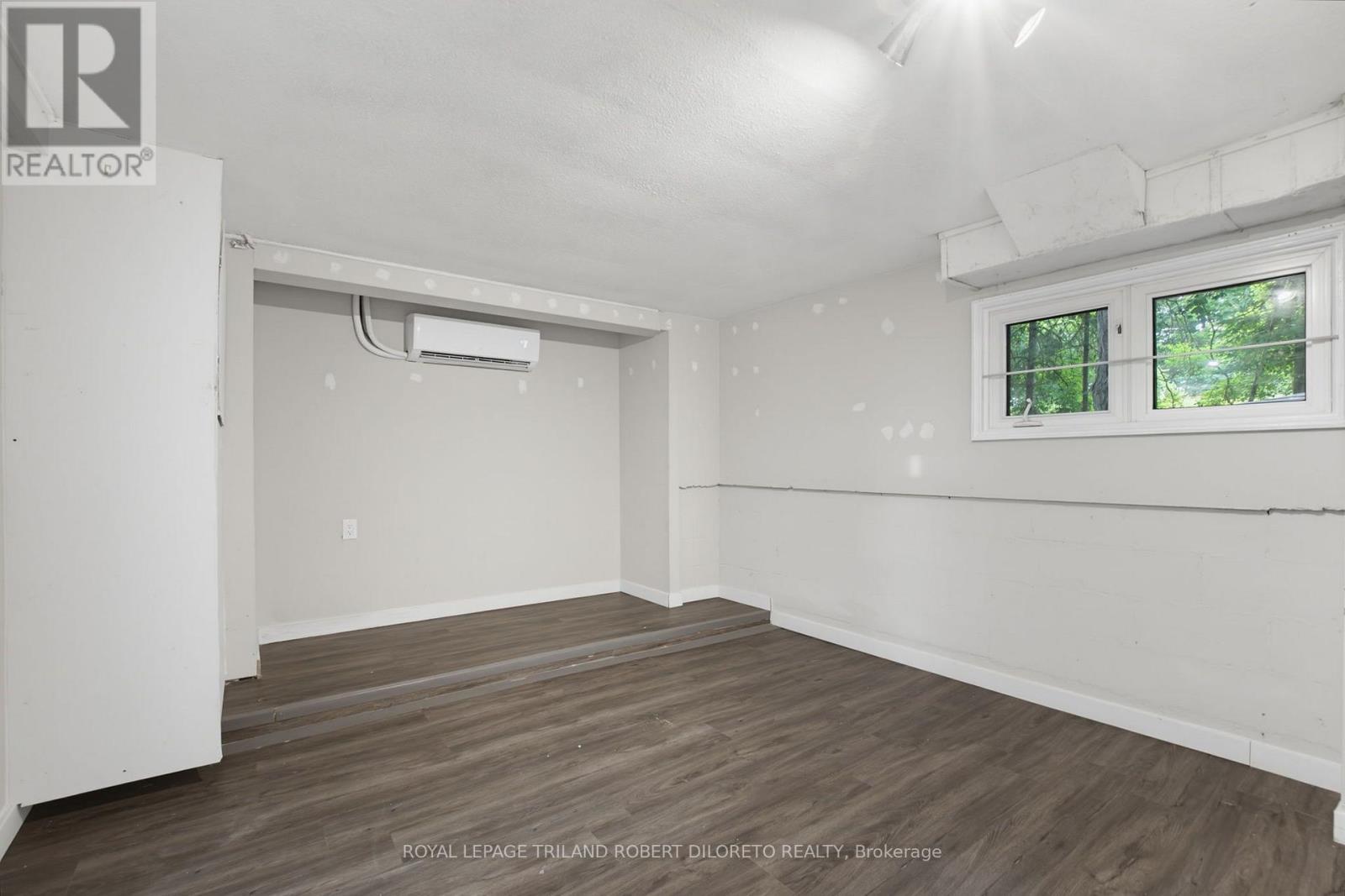 7 Elmhurst Street, Middlesex Centre, Ontario  N0L 1R0 - Photo 40 - X13672232