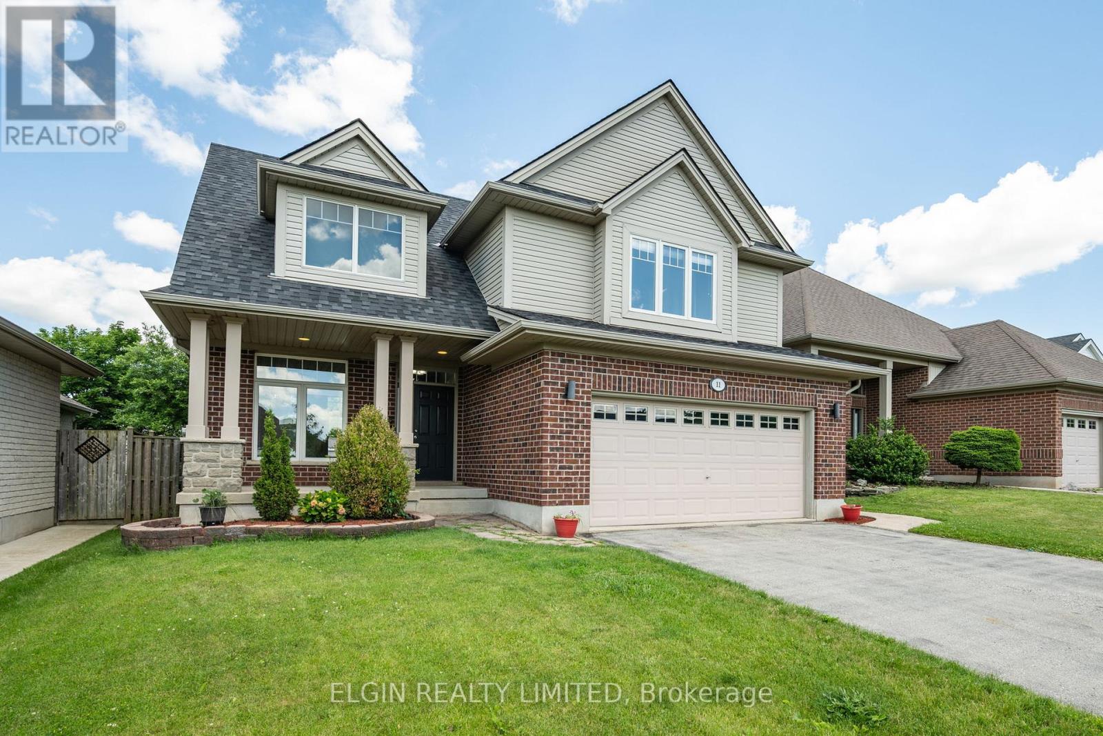 11 KENSINGTON COURT, St. Thomas, Ontario