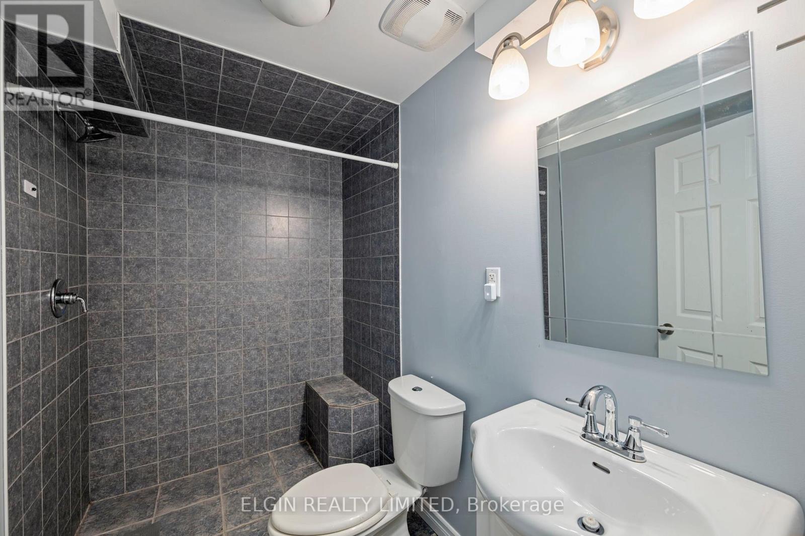 11 Kensington Court, St. Thomas, Ontario  N5R 0A3 - Photo 23 - X13672304