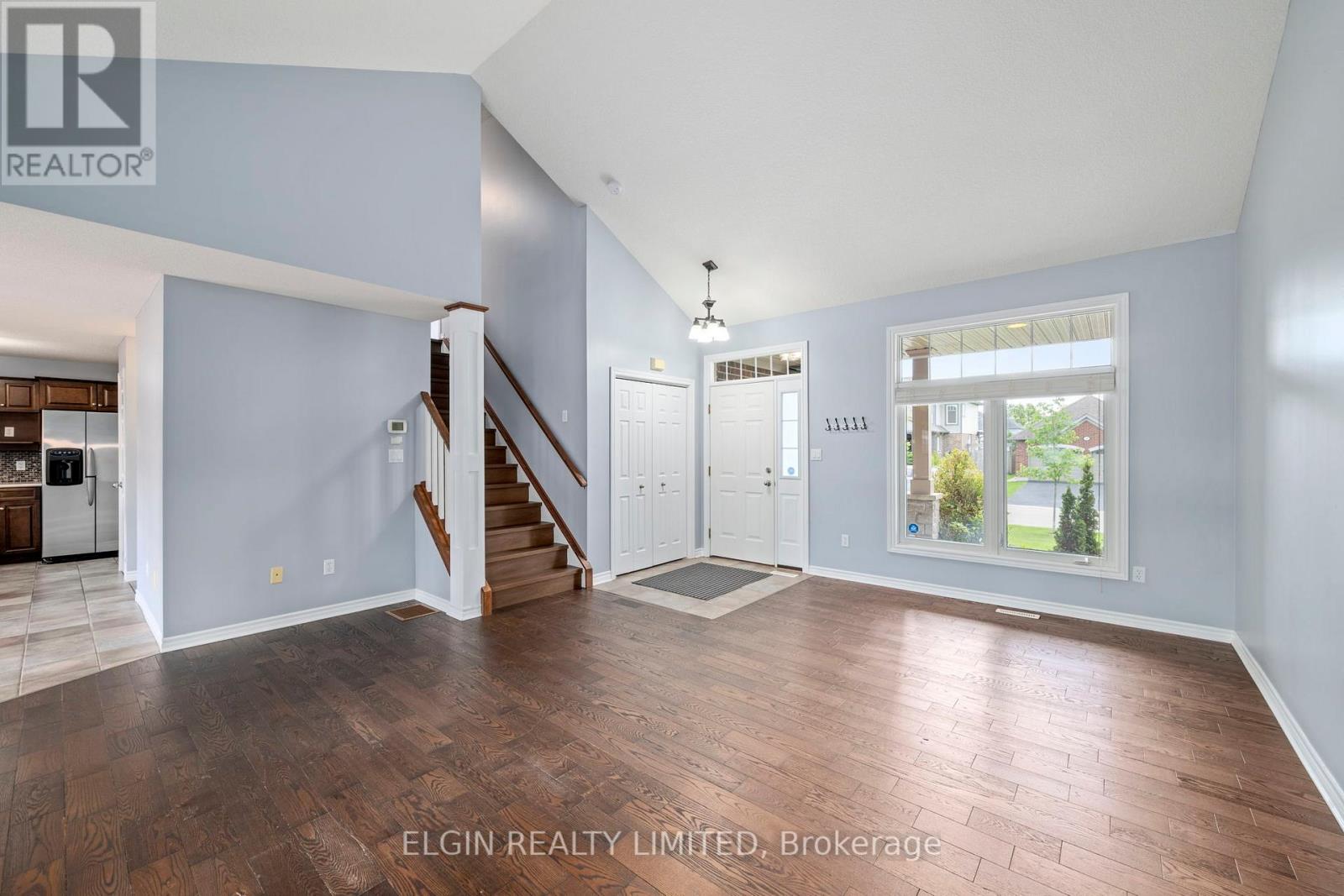11 Kensington Court, St. Thomas, Ontario  N5R 0A3 - Photo 5 - X13672304