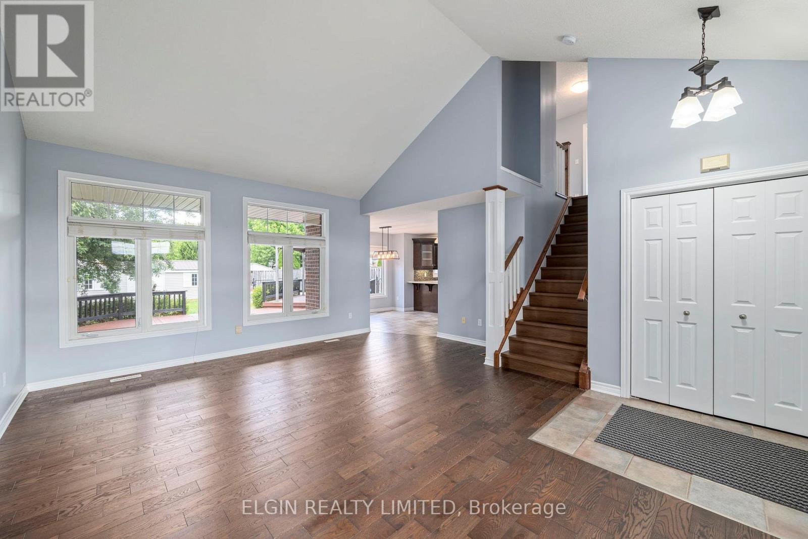 11 Kensington Court, St. Thomas, Ontario  N5R 0A3 - Photo 6 - X13672304