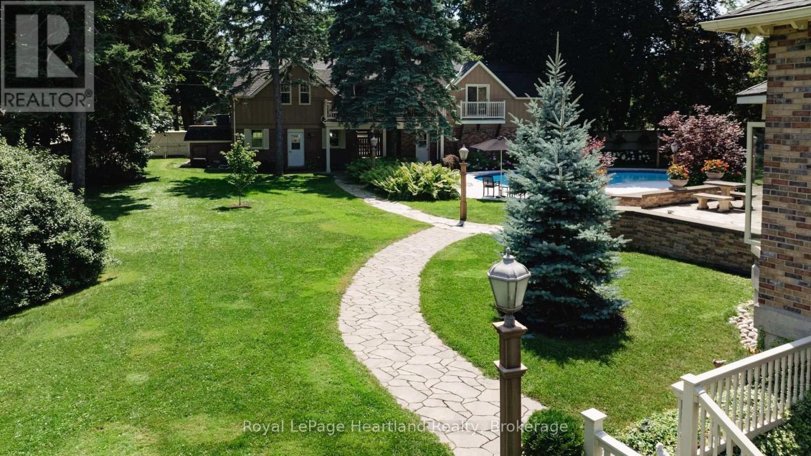 100 - 5 Cobourg Street, Goderich (Goderich (Town)), Ontario  N7A 2J1 - Photo 30 - X13672216
