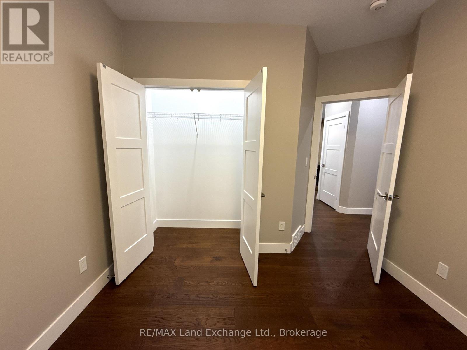 23 Mctavish Crescent, Huron-Kinloss, Ontario  N0G 2R0 - Photo 18 - X13672412