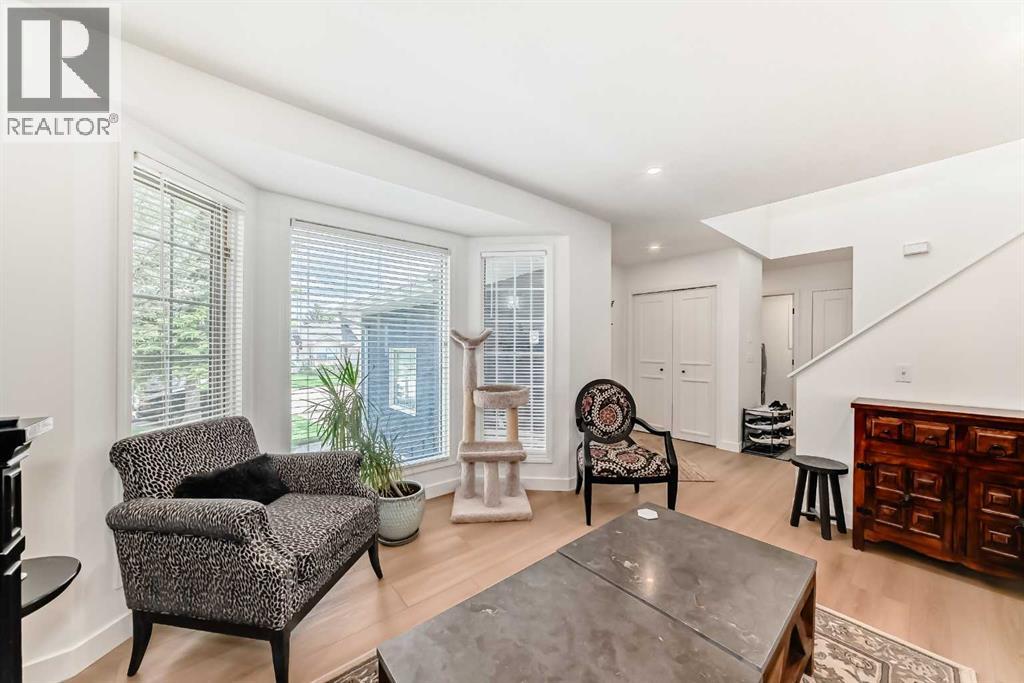 163 Shannon Circle SW, Calgary, Alberta  T2Y 2L1 - Photo 23 - A2319752