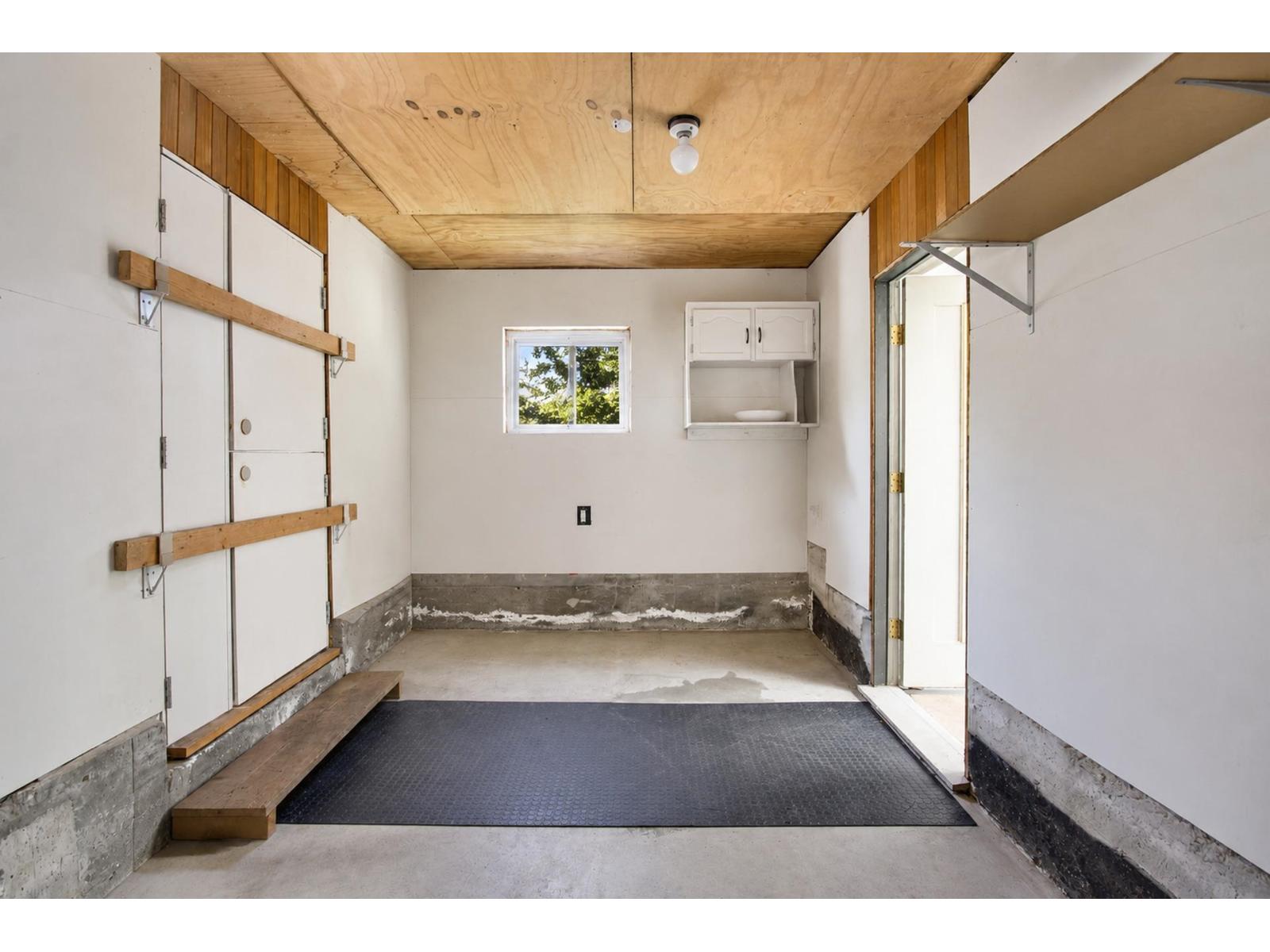 5903 184 Street, Surrey, British Columbia  V3S 4N2 - Photo 27 - R3155009